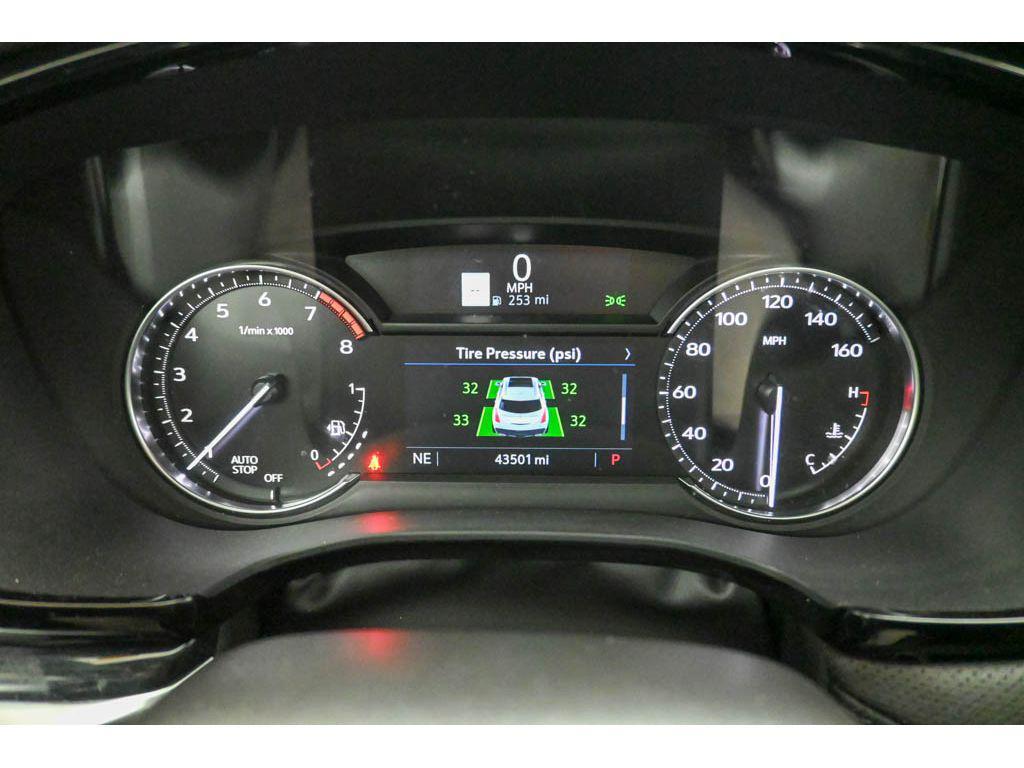 used 2023 Cadillac XT5 car, priced at $31,802