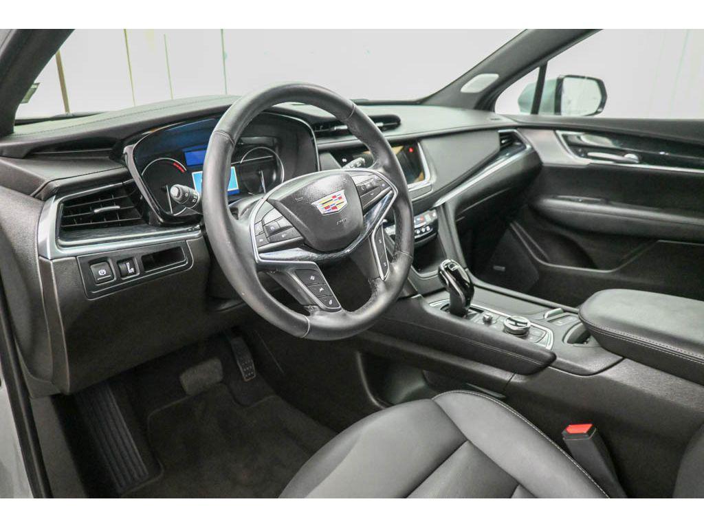 used 2023 Cadillac XT5 car, priced at $31,802