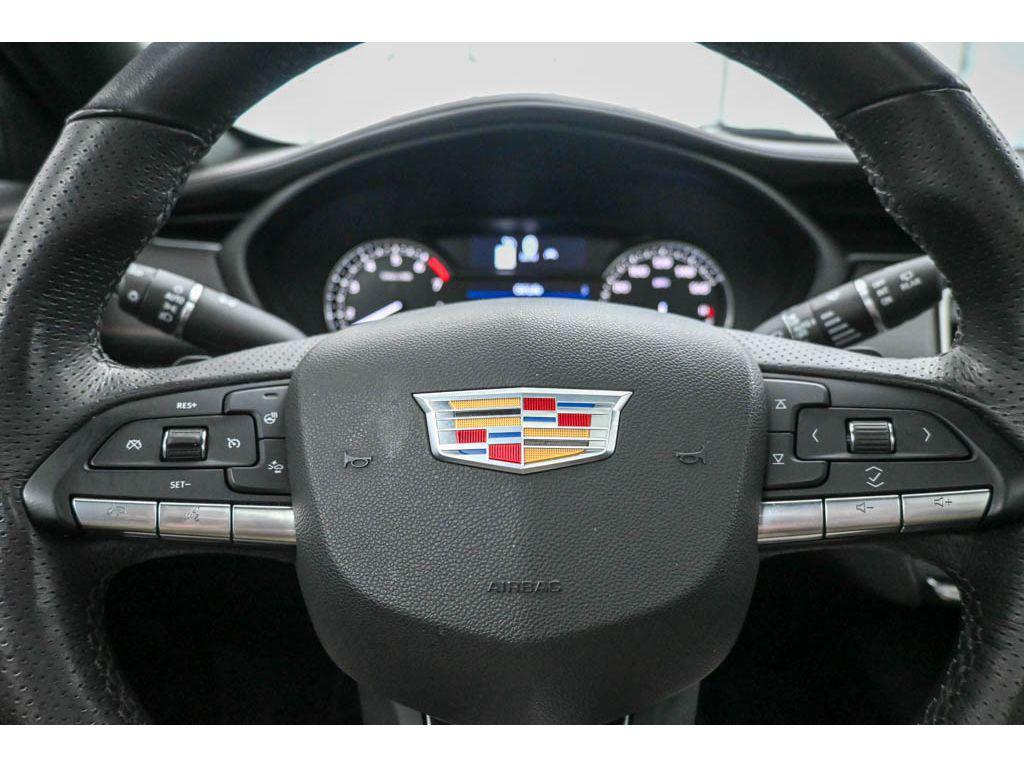 used 2020 Cadillac XT4 car, priced at $28,294