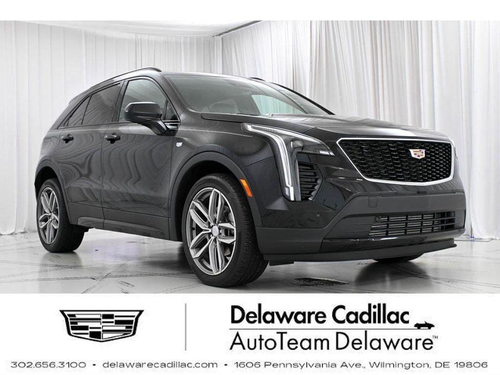 used 2020 Cadillac XT4 car, priced at $28,294