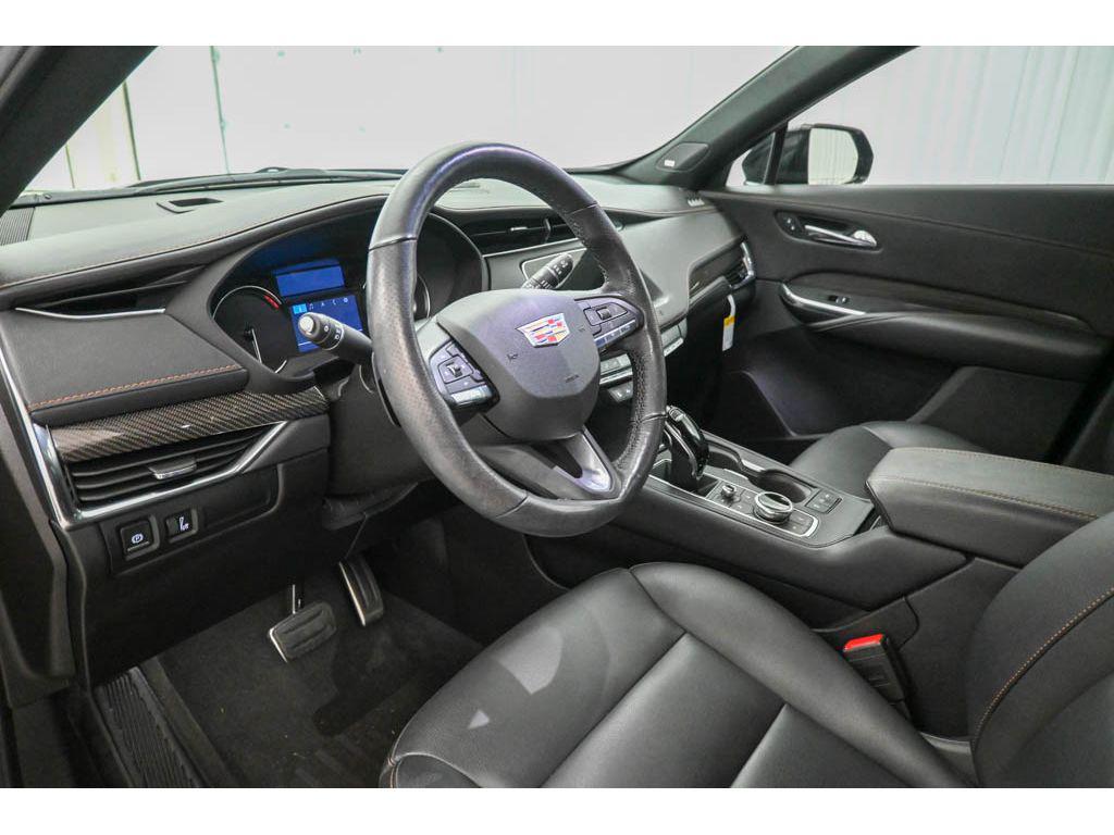 used 2020 Cadillac XT4 car, priced at $28,294