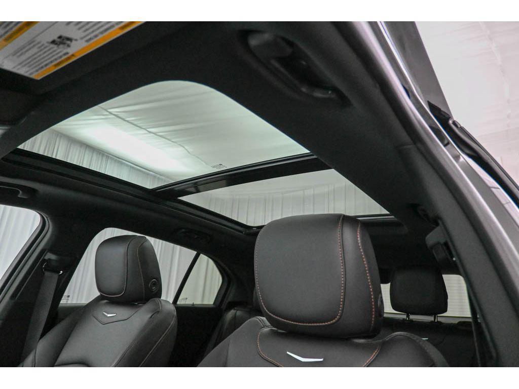 used 2020 Cadillac XT4 car, priced at $28,294