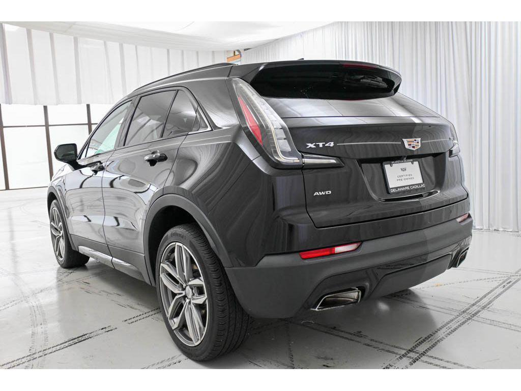 used 2020 Cadillac XT4 car, priced at $28,294