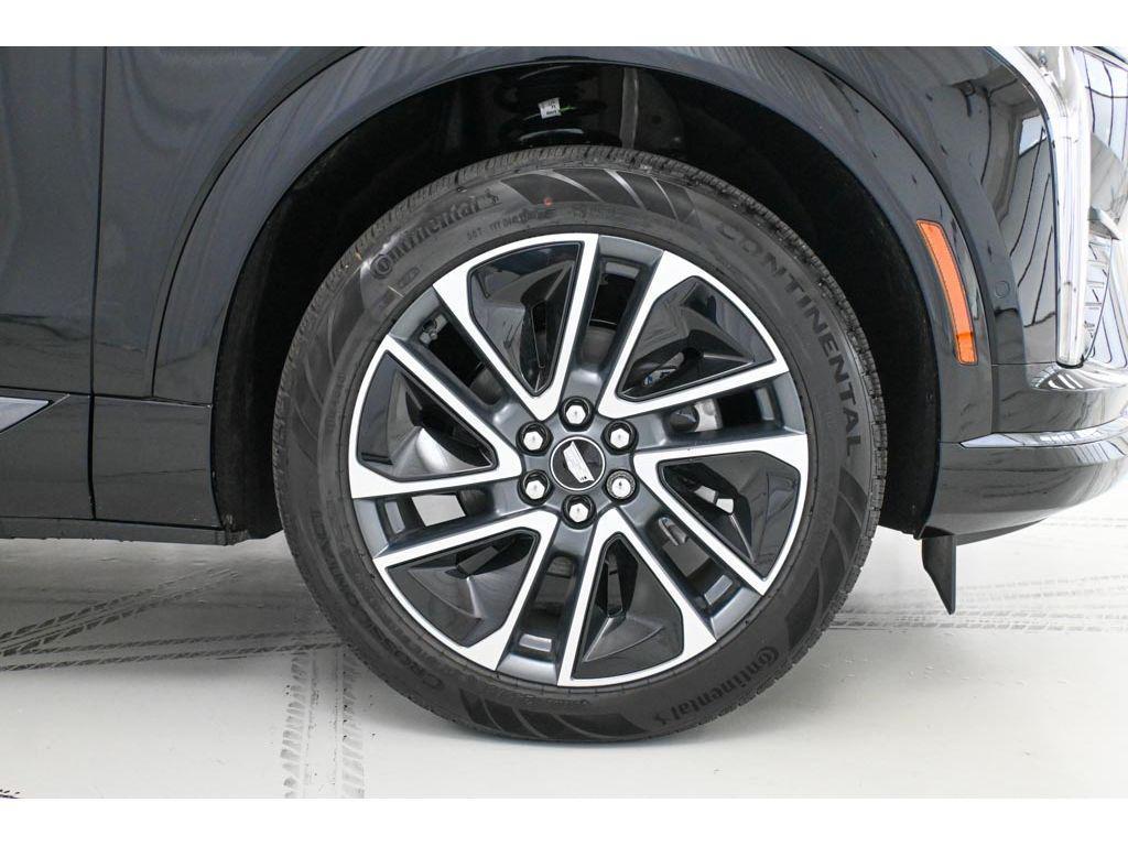 new 2026 Cadillac OPTIQ car, priced at $59,195