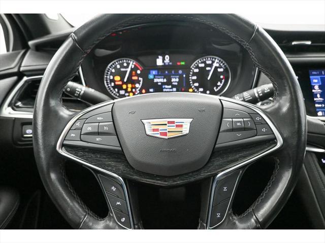 used 2022 Cadillac XT5 car, priced at $31,299