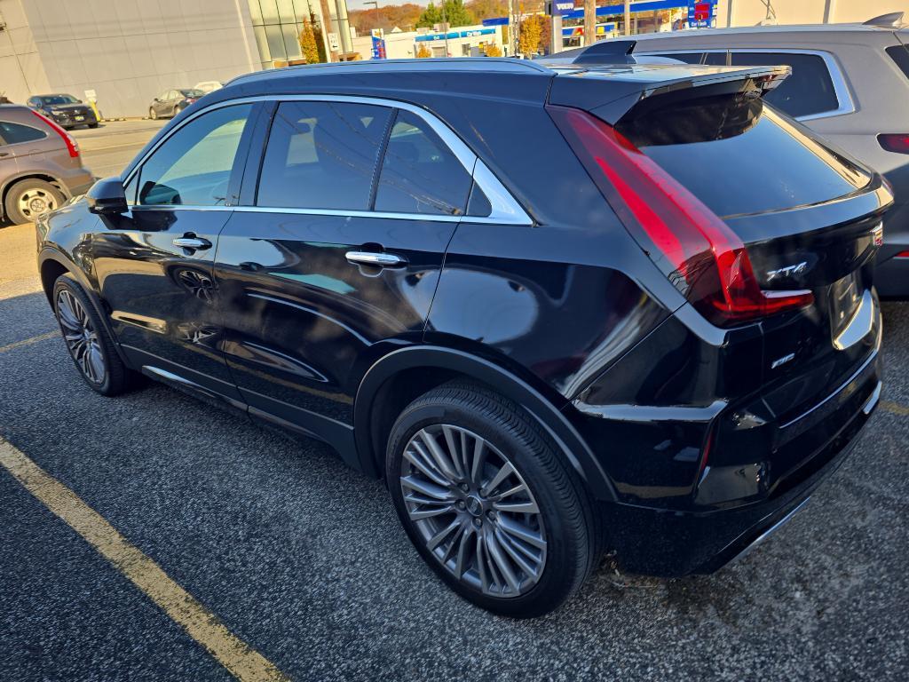 used 2024 Cadillac XT4 car, priced at $35,537