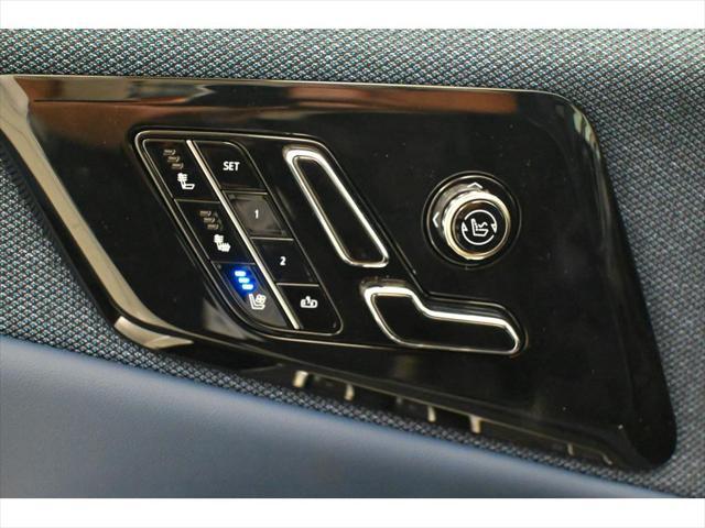new 2025 Cadillac OPTIQ car, priced at $58,435