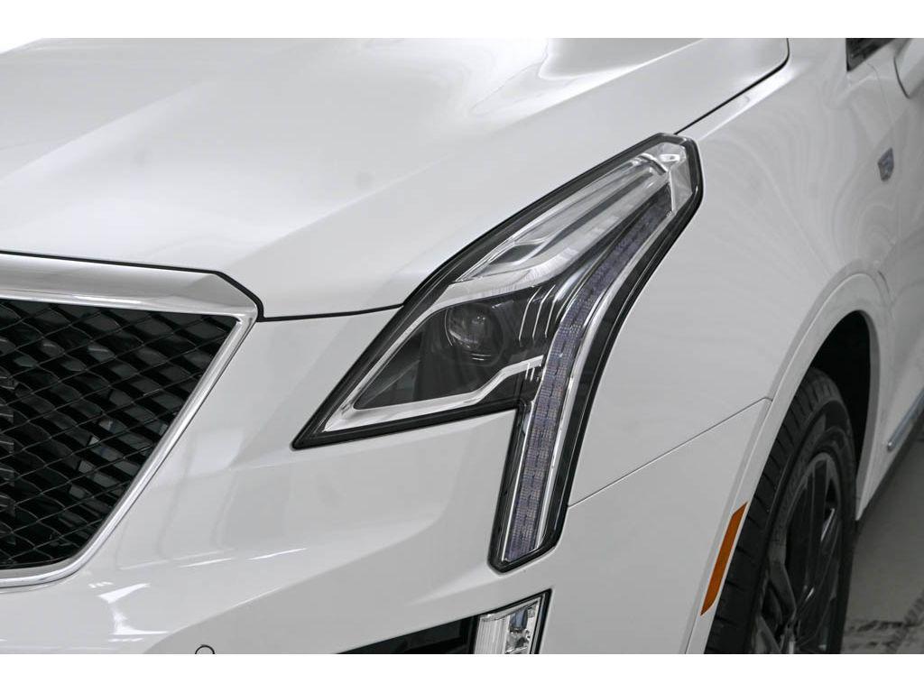 new 2025 Cadillac XT5 car, priced at $68,780