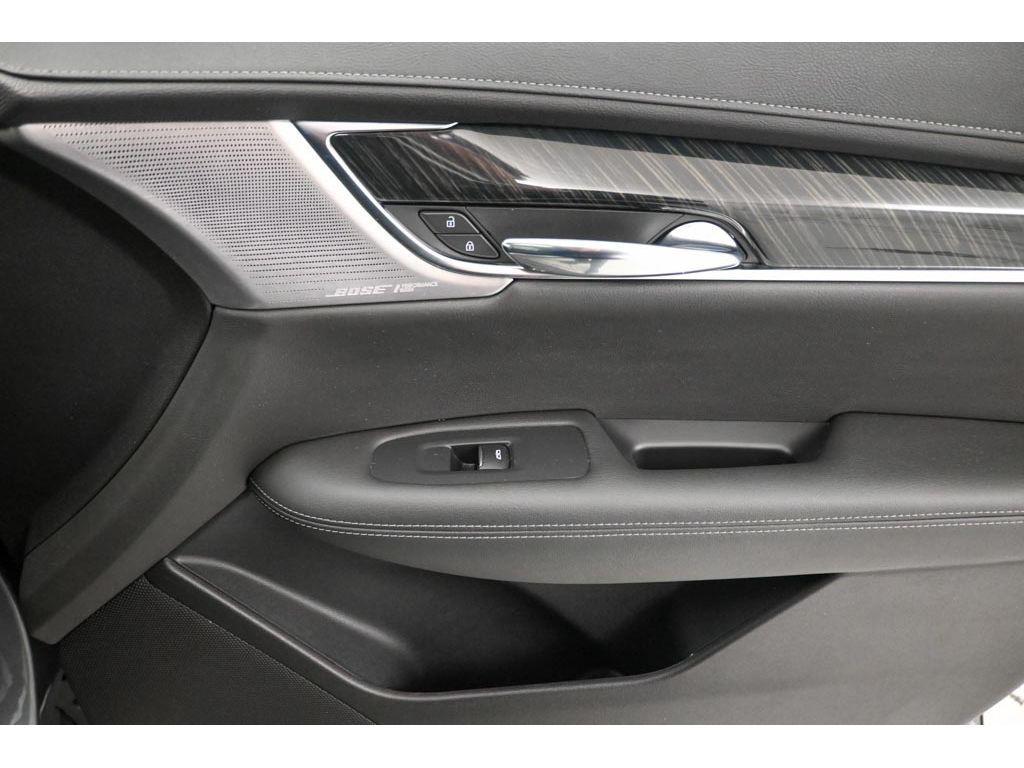 used 2020 Cadillac XT6 car, priced at $31,129