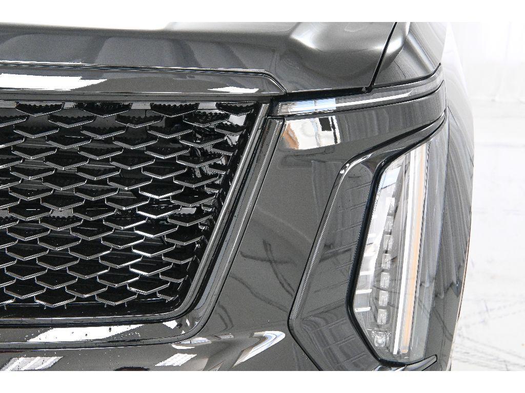new 2025 Cadillac Escalade ESV car, priced at $127,565