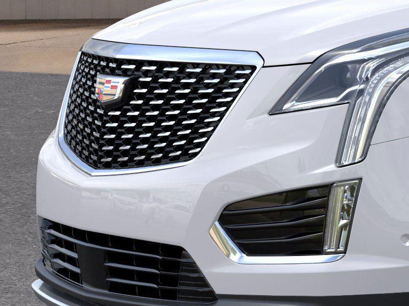 new 2025 Cadillac XT5 car, priced at $61,090