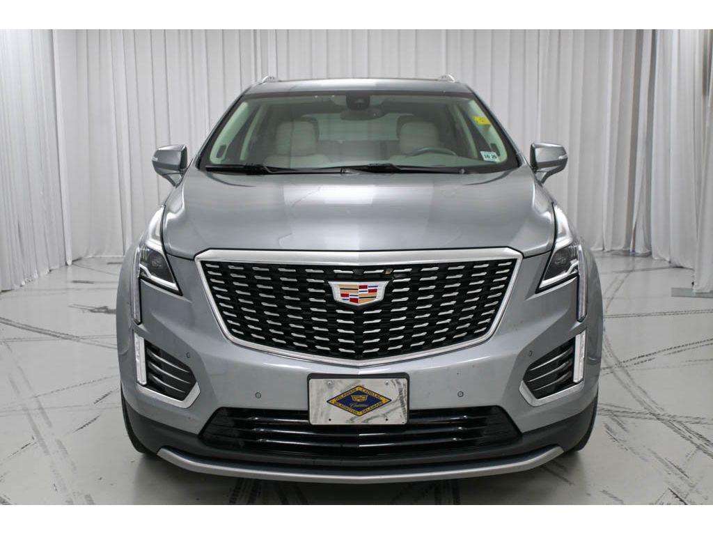 used 2024 Cadillac XT5 car, priced at $34,494
