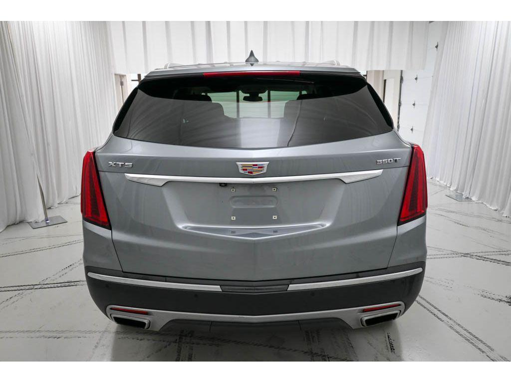 used 2024 Cadillac XT5 car, priced at $34,494