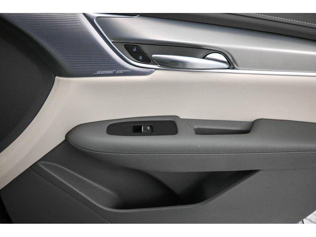 used 2024 Cadillac XT5 car, priced at $34,494