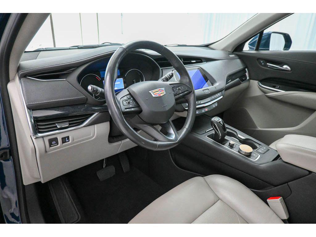 used 2019 Cadillac XT4 car, priced at $27,998