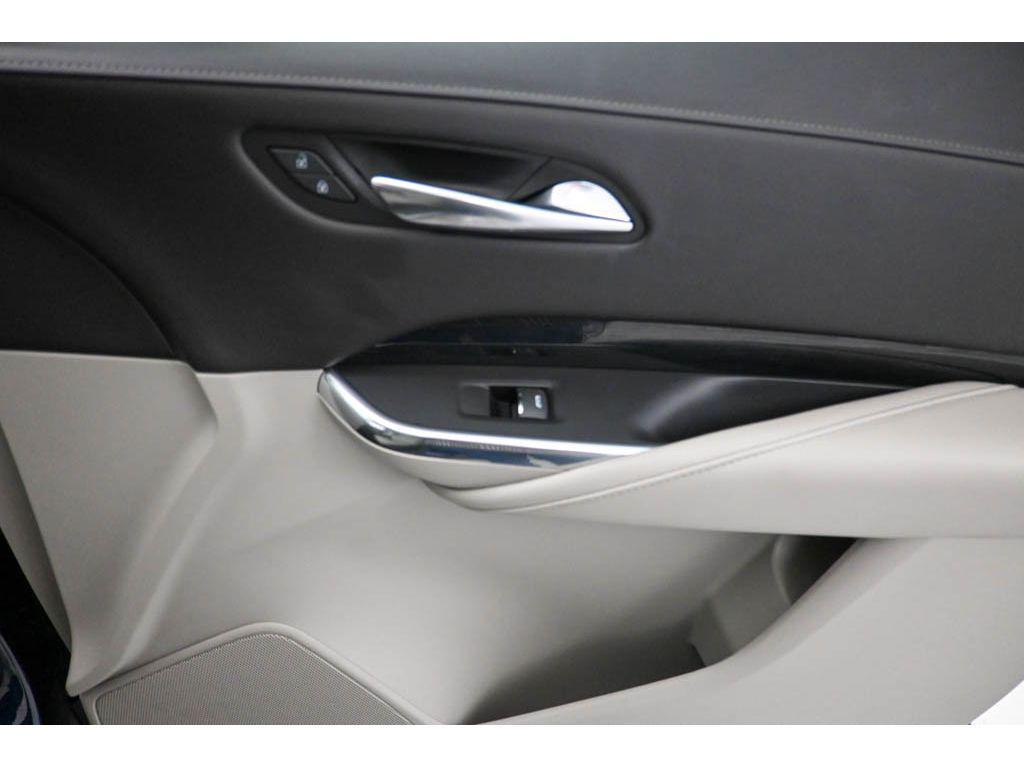 used 2019 Cadillac XT4 car, priced at $27,998