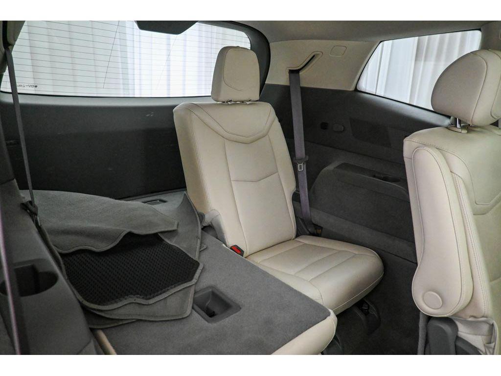 used 2024 Cadillac XT6 car, priced at $44,595