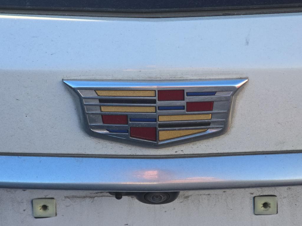 used 2024 Cadillac XT6 car, priced at $47,992