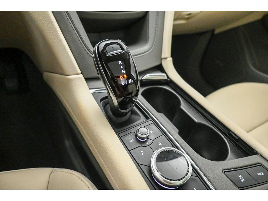 used 2024 Cadillac XT6 car, priced at $44,595