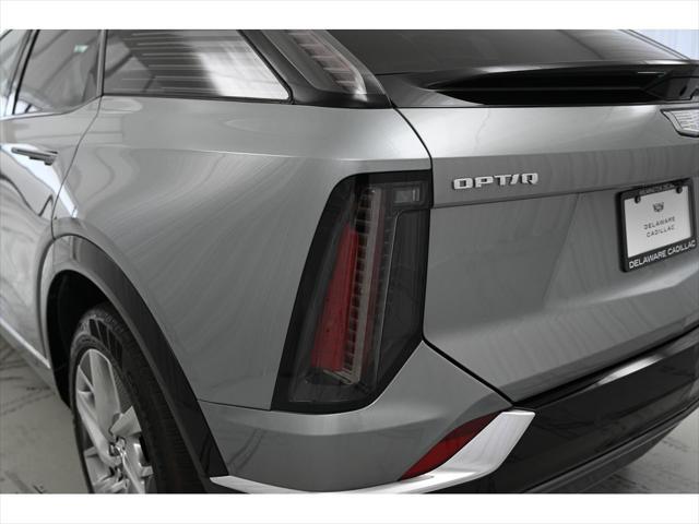 new 2025 Cadillac OPTIQ car, priced at $55,015