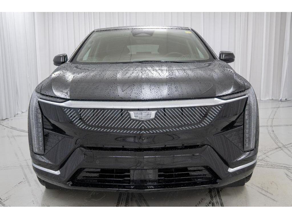 new 2025 Cadillac OPTIQ car, priced at $58,390