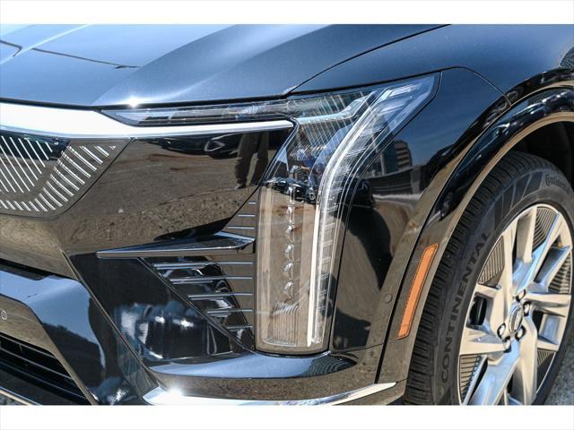 new 2025 Cadillac OPTIQ car, priced at $54,390