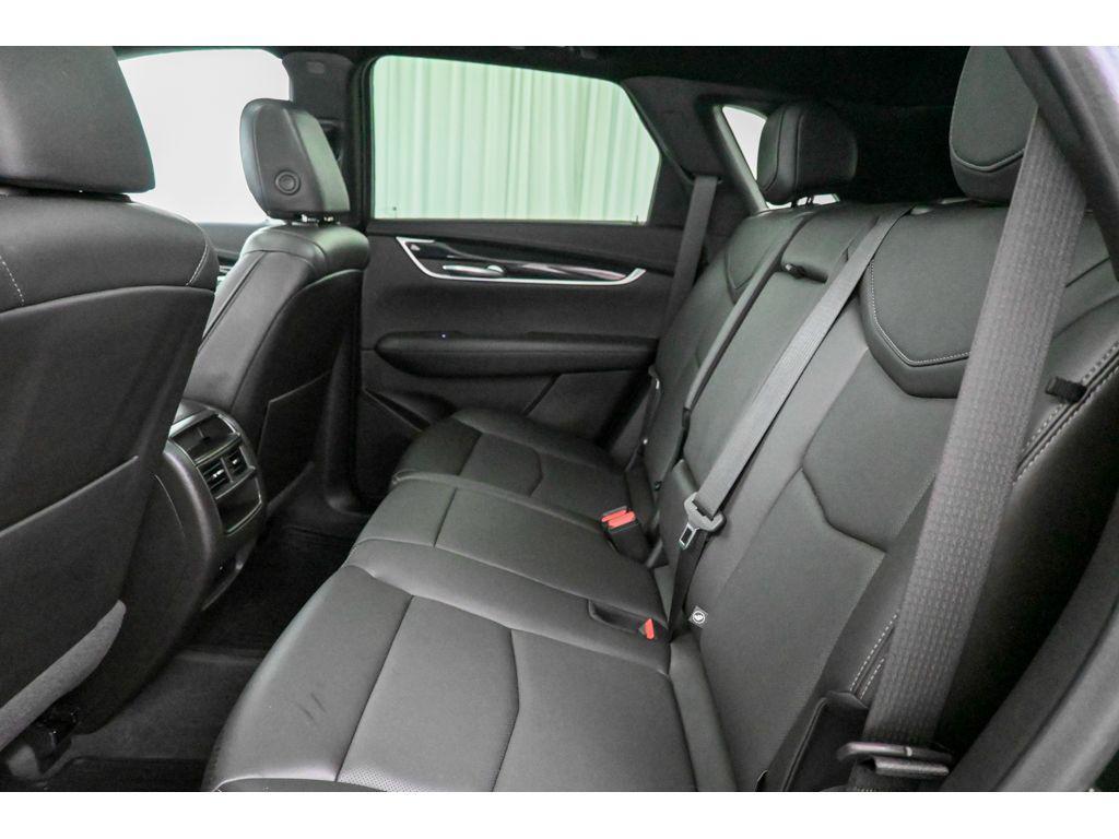 used 2022 Cadillac XT5 car, priced at $31,765