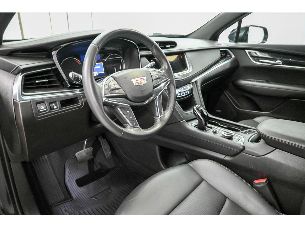 used 2022 Cadillac XT5 car, priced at $31,765