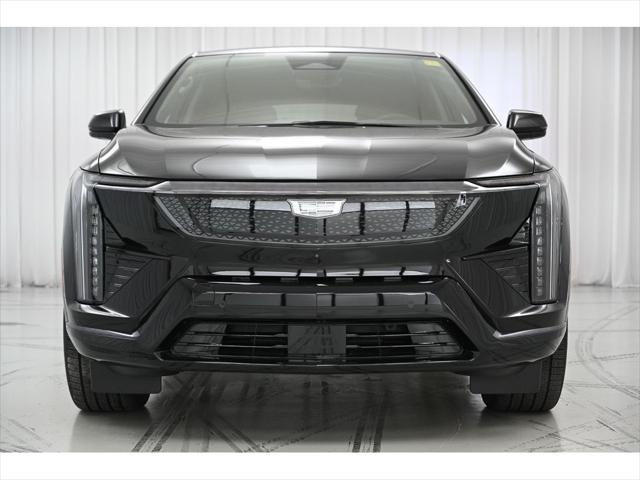 new 2025 Cadillac OPTIQ car, priced at $57,790