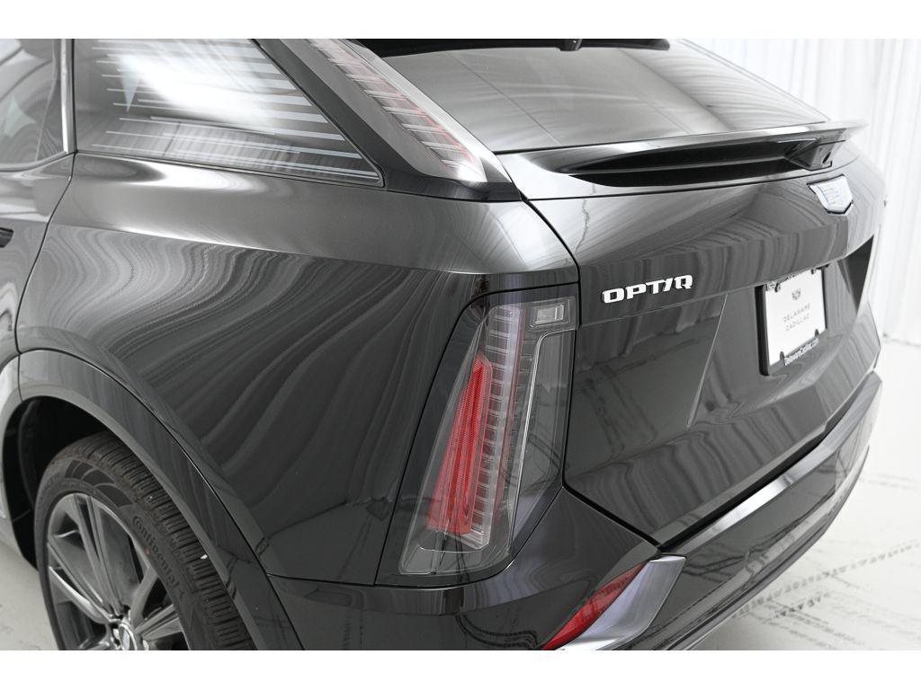 new 2025 Cadillac OPTIQ car, priced at $57,790