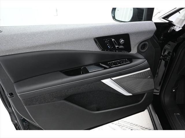 new 2025 Cadillac OPTIQ car, priced at $57,790