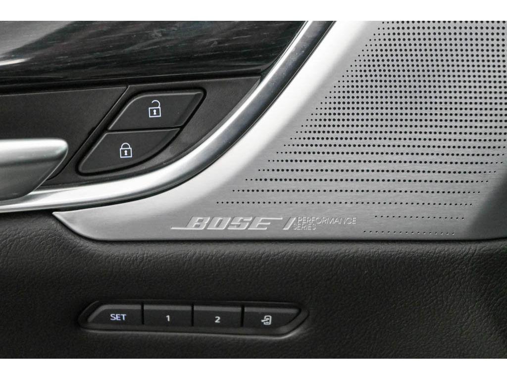 used 2024 Cadillac XT5 car, priced at $39,994