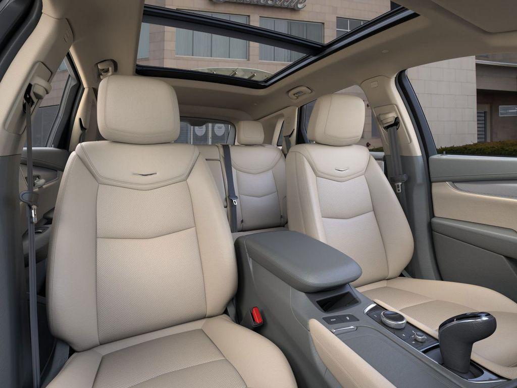 new 2025 Cadillac XT5 car, priced at $56,365