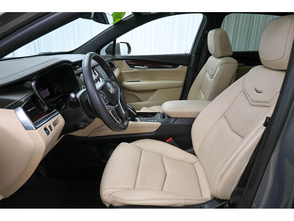 used 2018 Cadillac XT5 car, priced at $23,995