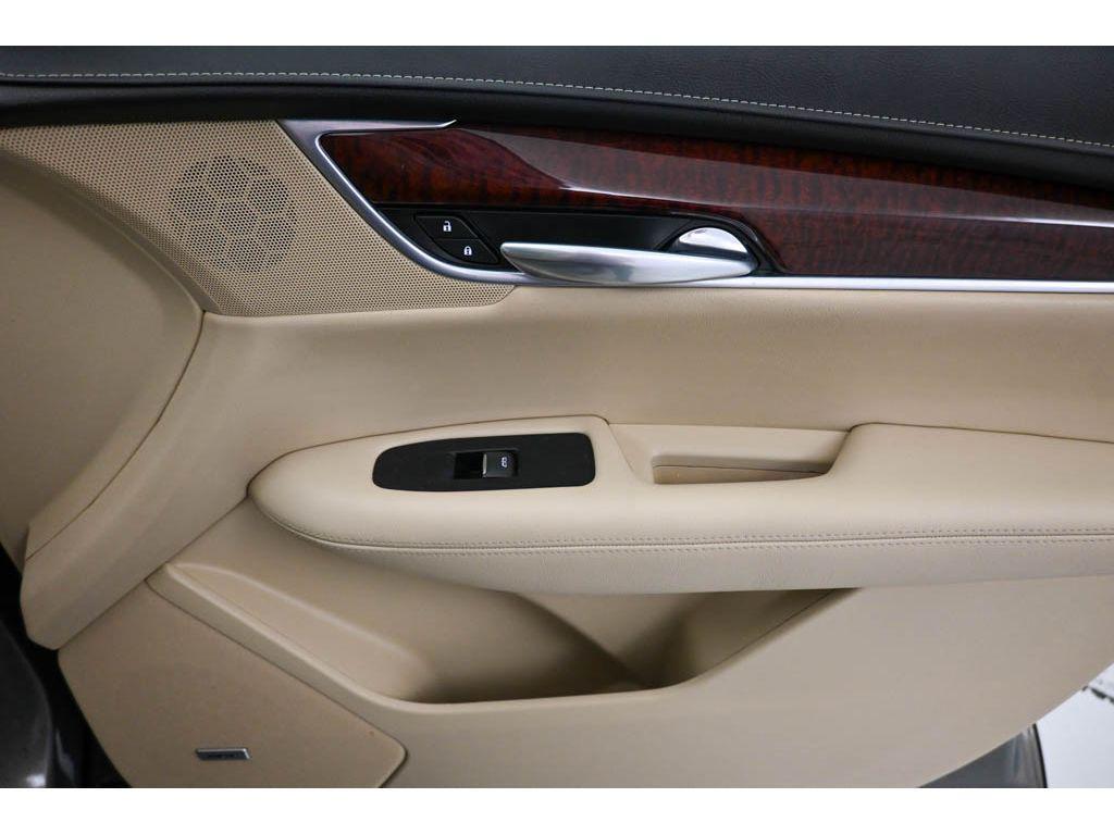 used 2018 Cadillac XT5 car, priced at $23,995