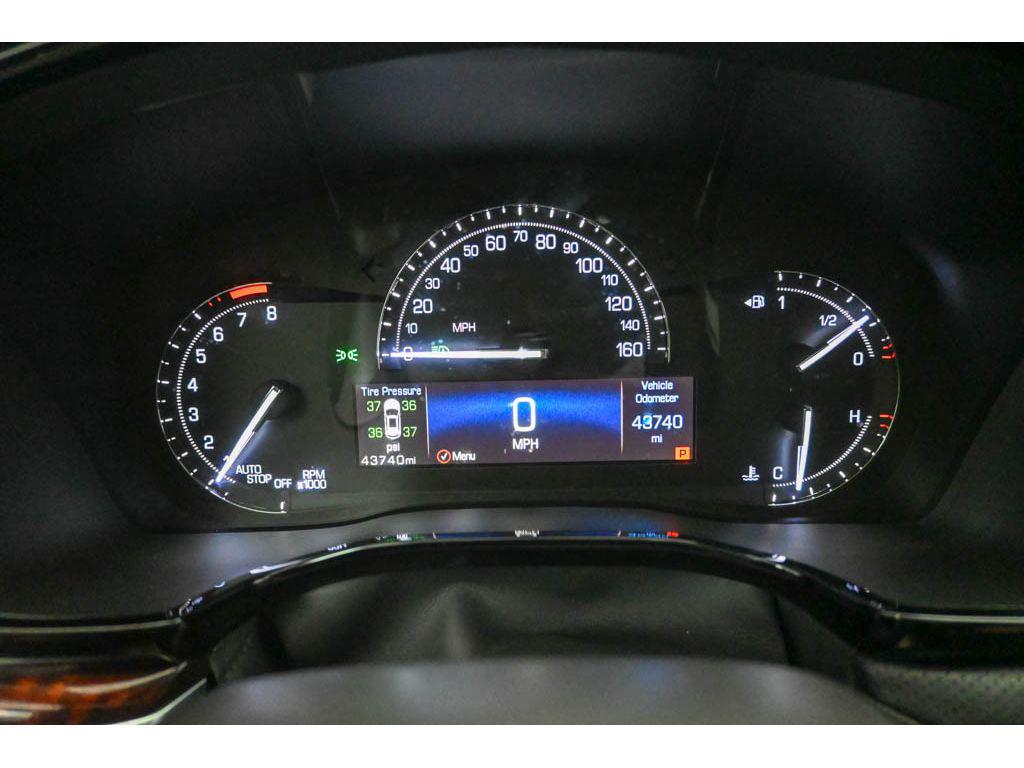 used 2018 Cadillac XT5 car, priced at $23,995