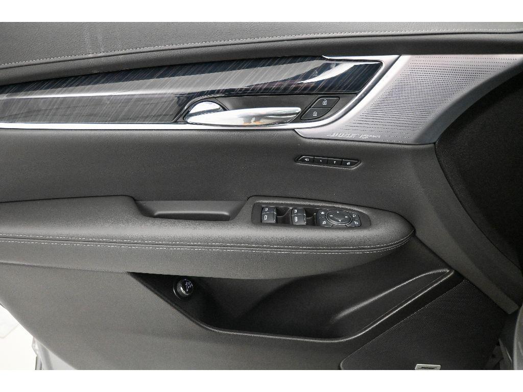 new 2025 Cadillac XT6 car, priced at $60,490