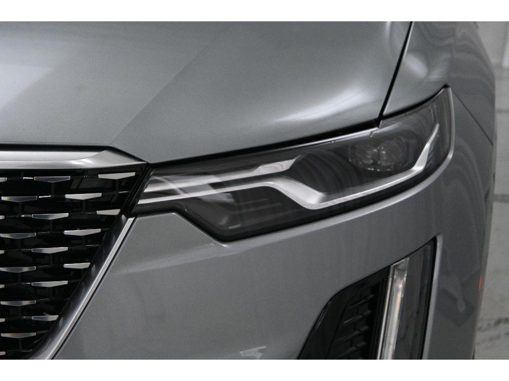 new 2025 Cadillac XT6 car, priced at $60,490