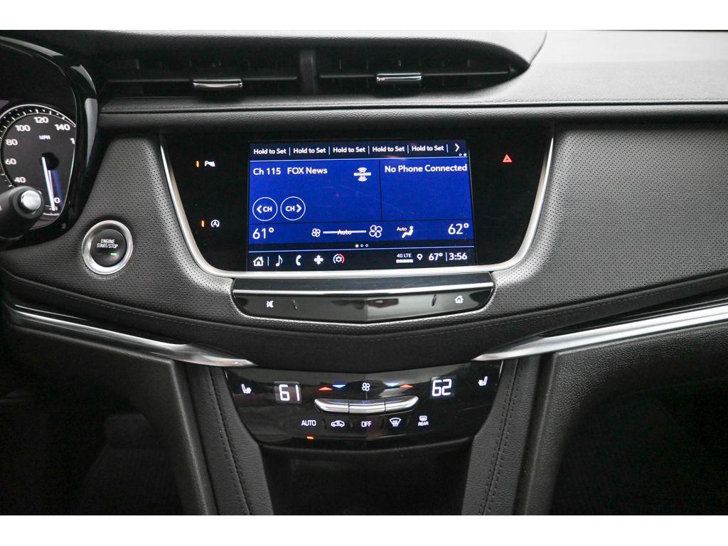 used 2022 Cadillac XT5 car, priced at $30,925