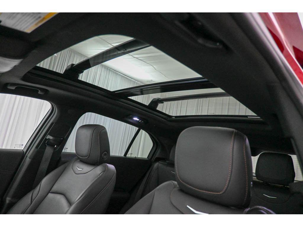 used 2023 Cadillac XT4 car, priced at $29,992