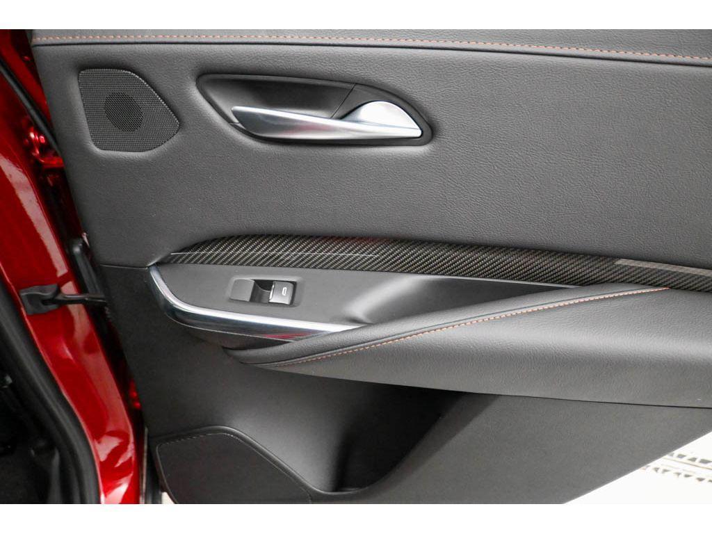 used 2023 Cadillac XT4 car, priced at $29,992