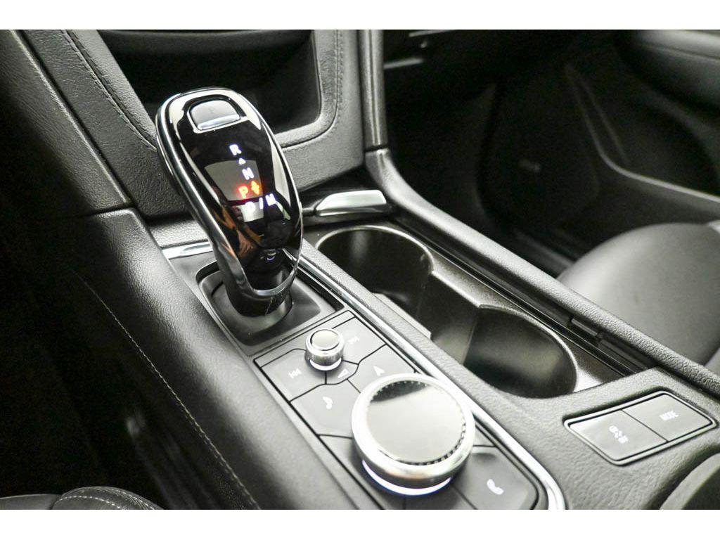 used 2024 Cadillac XT5 car, priced at $39,992