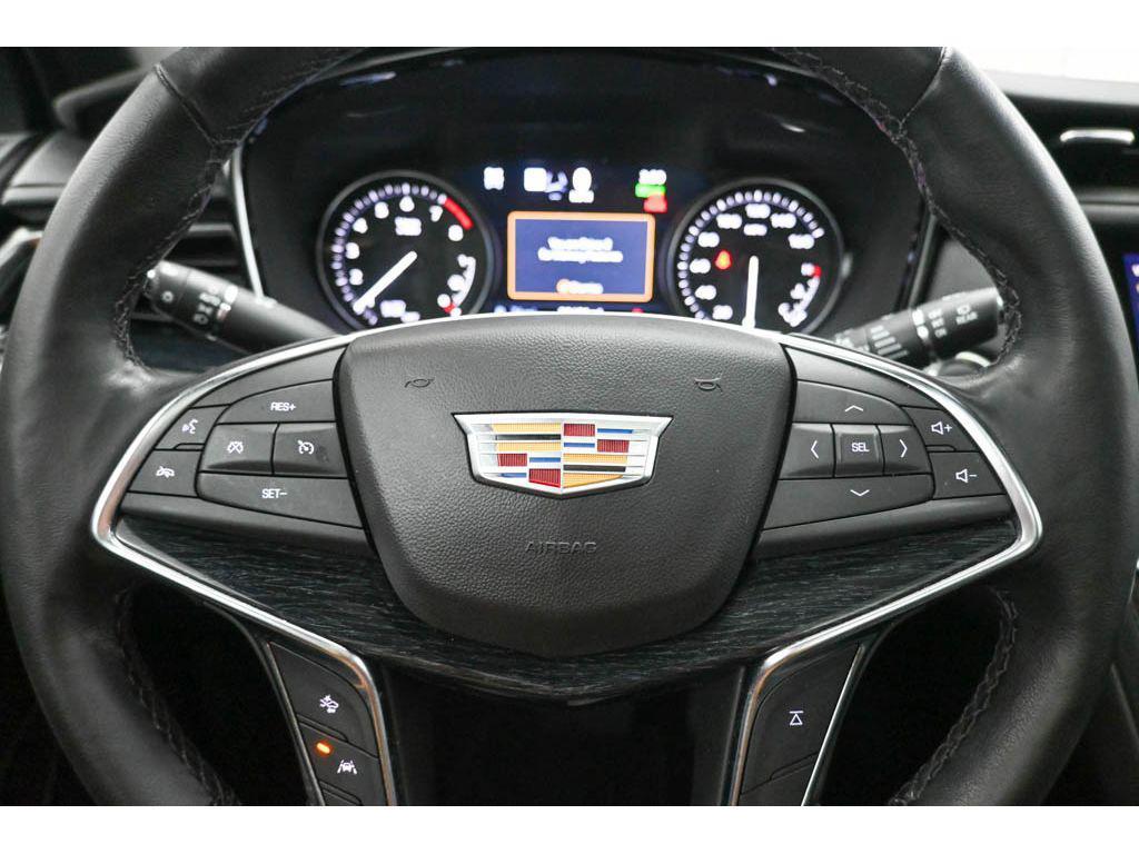 used 2024 Cadillac XT5 car, priced at $39,992