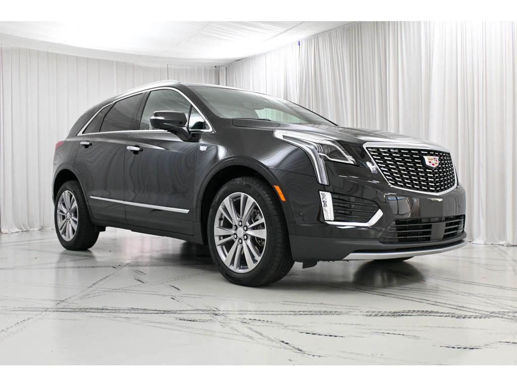 used 2024 Cadillac XT5 car, priced at $39,992