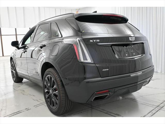 used 2022 Cadillac XT5 car, priced at $40,925