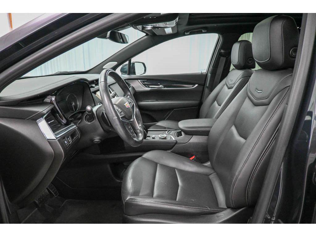 used 2021 Cadillac XT5 car, priced at $23,099