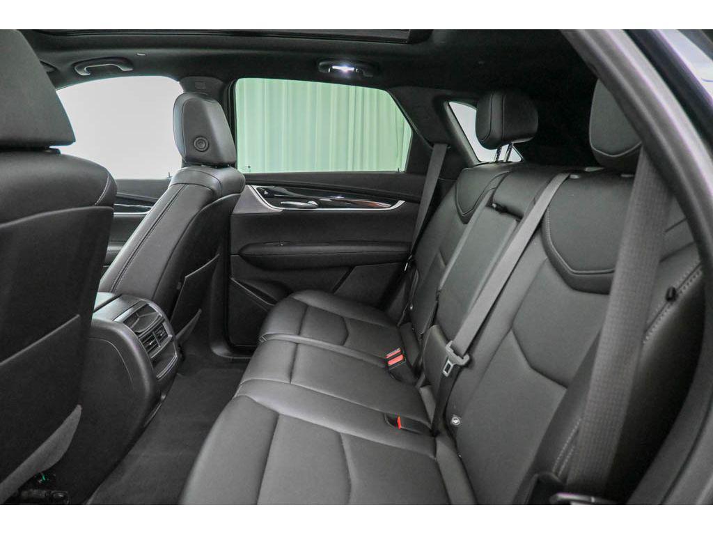 used 2021 Cadillac XT5 car, priced at $23,099