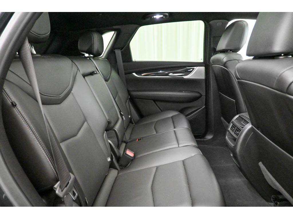 used 2021 Cadillac XT5 car, priced at $23,099