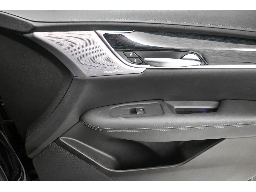 used 2023 Cadillac XT5 car, priced at $34,992