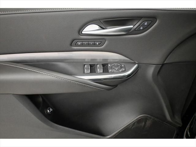 new 2025 Cadillac XT4 car, priced at $45,890